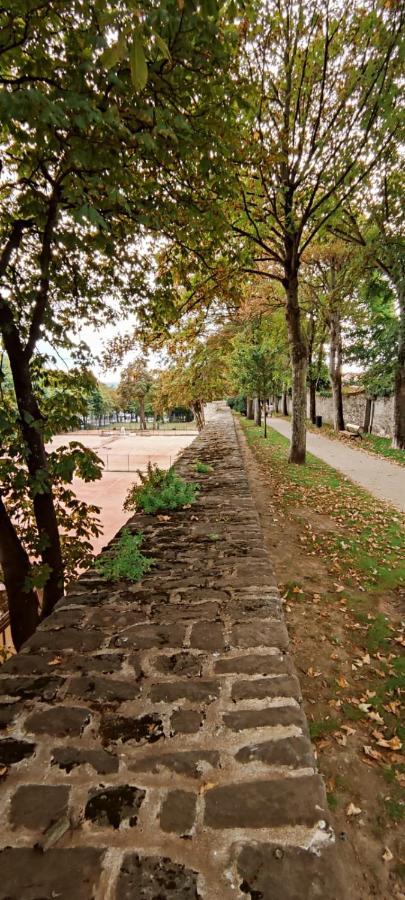 Le Godefroy De Bouillon Apartment Boulogne-sur-Mer Bagian luar foto